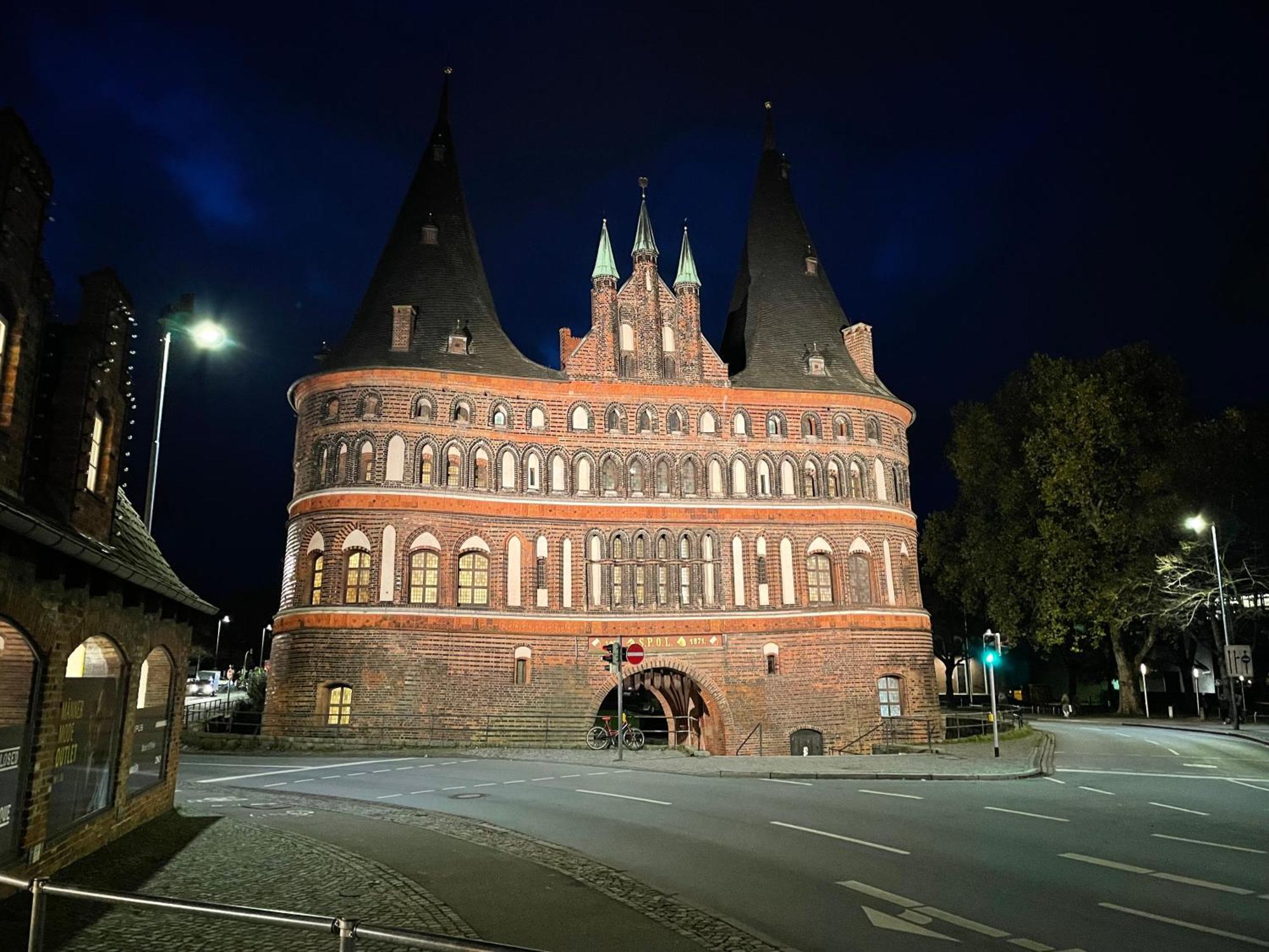 Ferienwohnung Hansezauber Luebeck エクステリア 写真